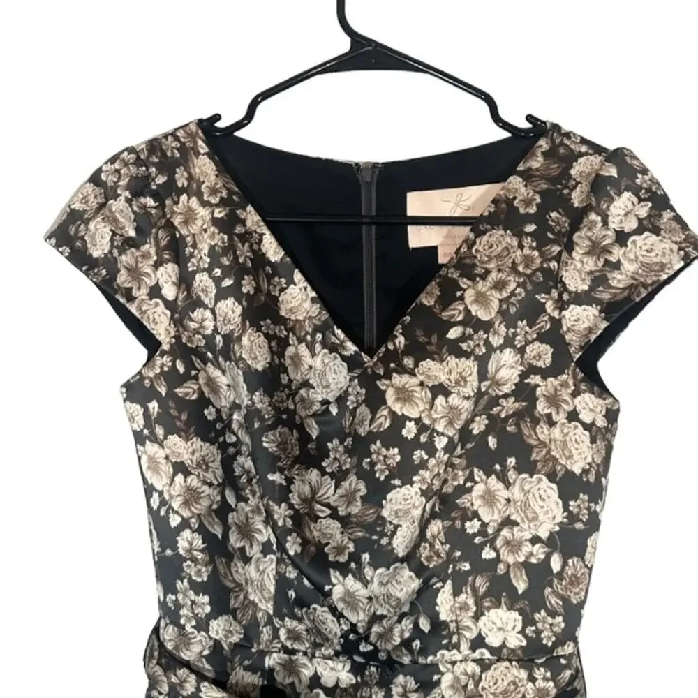 Gal Meets Glam Black Floral Short Cap Sleeve V-Neck Sheath Dress Women Sz 00